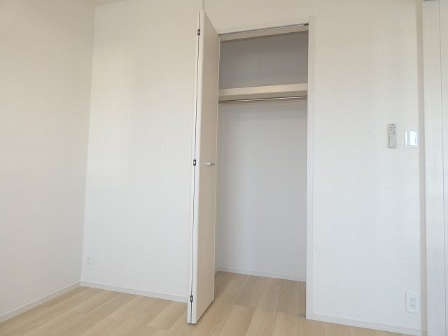 サニーテラス　A 収納