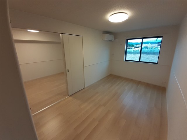 セレーノ上田Ⅱ ベッドルーム