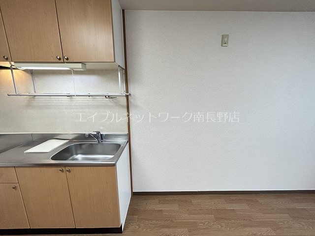 サープラス　ブライト キッチン