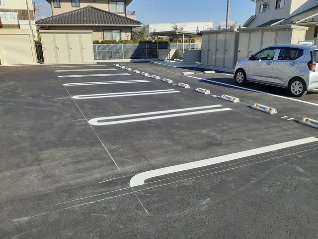 セレーノ佐久 駐車場