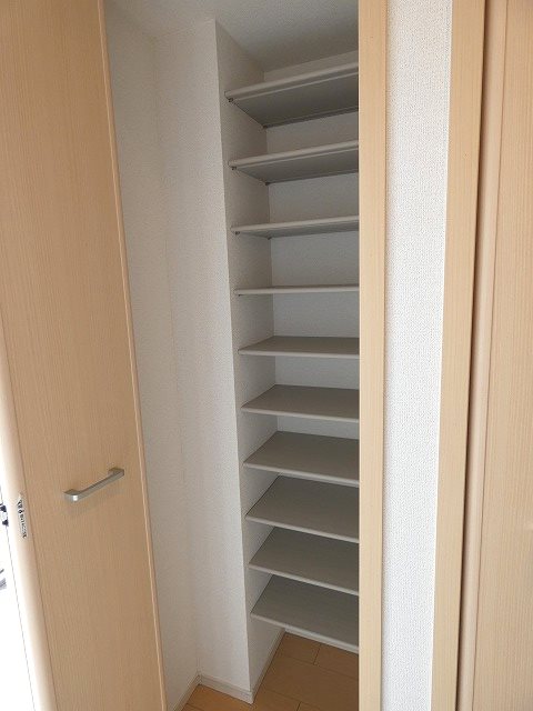 サンリット青木島 収納