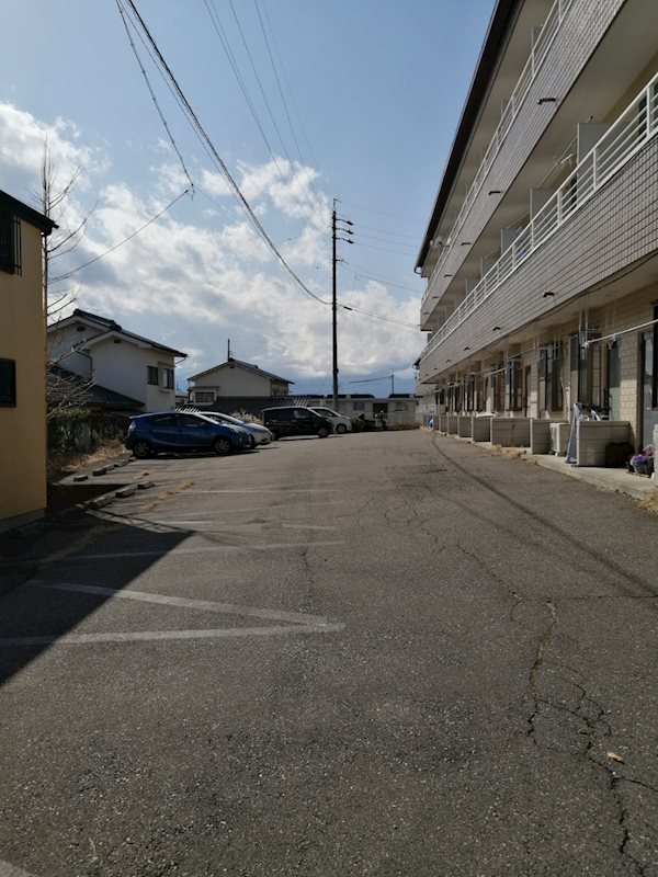 アップルズＳ 駐車場
