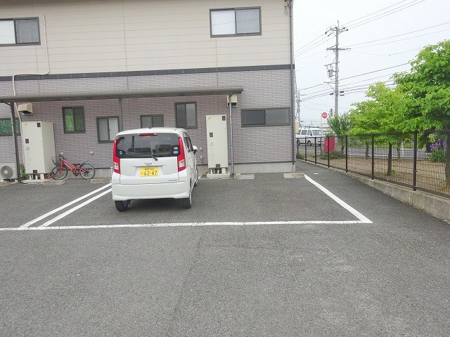 スカイタウン南Ａ 駐車場