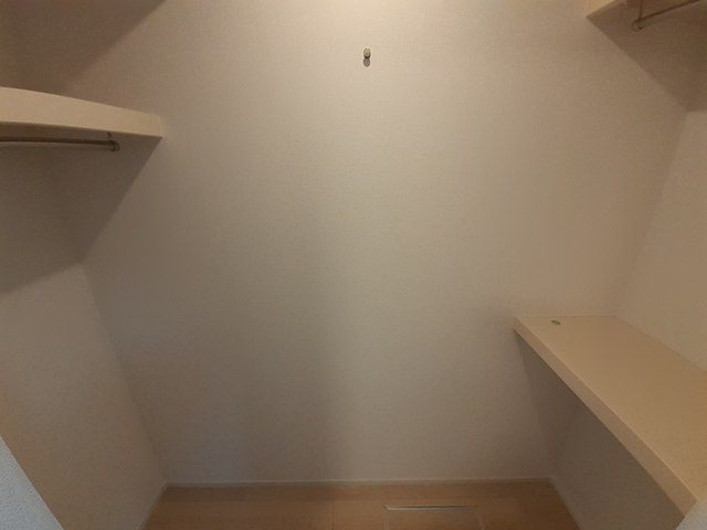 クラール中込 収納