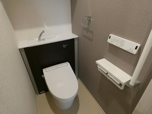 カーザ　マルヒロ トイレ
