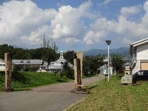 カーザ　マルヒロ 小学校