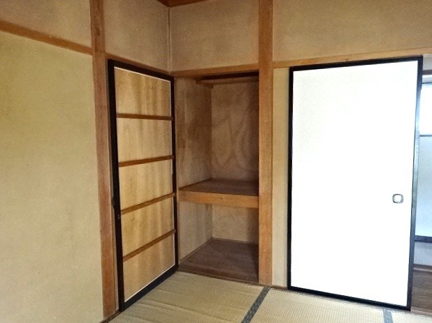 グリーンハイム土屋 収納