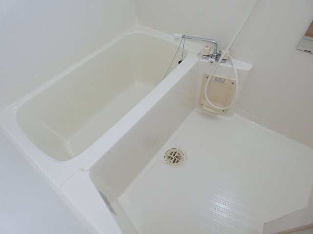 楓青山ハイツＡ 風呂画像