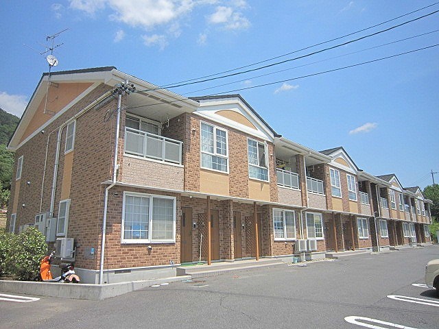 グランデュールB 外観