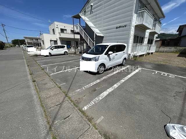 エンダイハイツ 駐車場