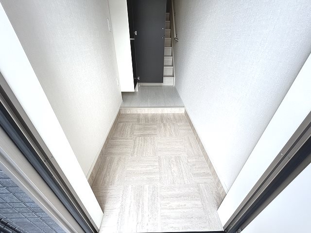 イーストゲート・スクエア 玄関