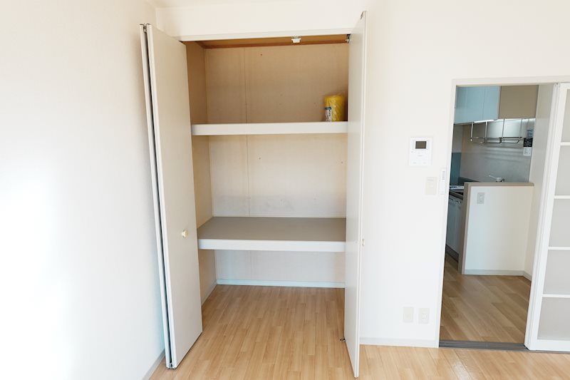 アドヴァンス大屋A 収納