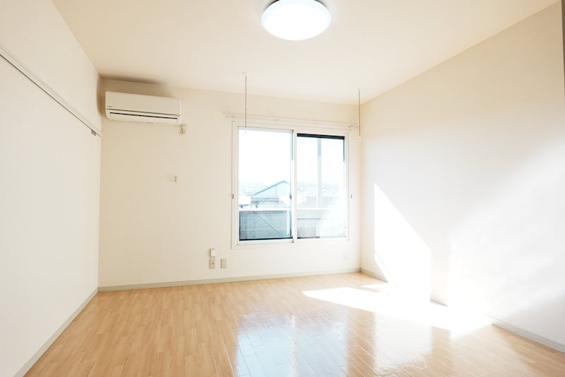 アドヴァンス大屋A リビング