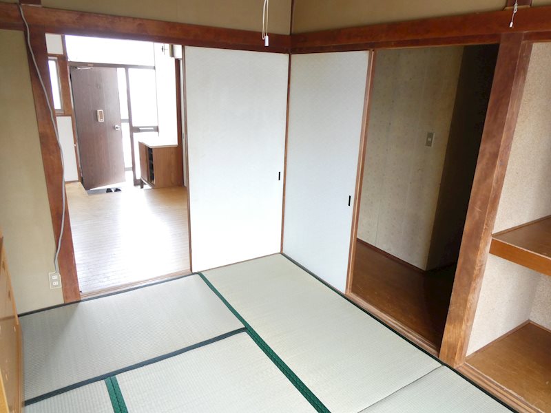 荒井アパート ベッドルーム