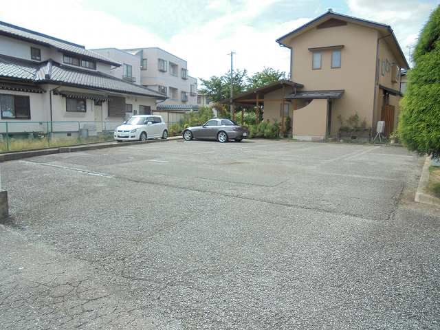シティハイツグリーンパーク 駐車場