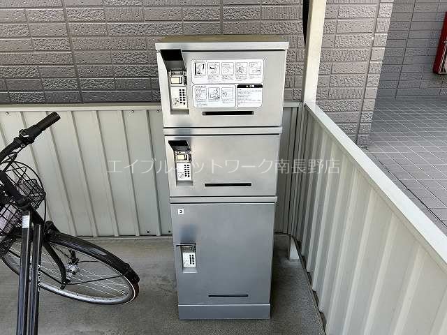 セジュール綱島Ｂ 駐車場