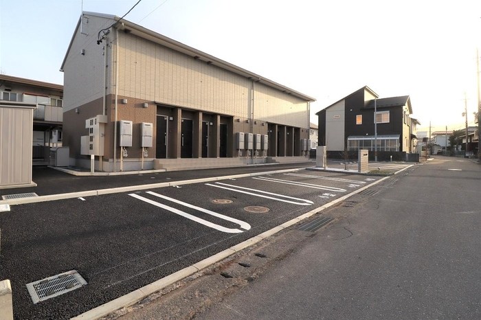 Adesso東銀座 駐車場