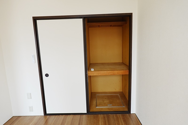 フォーブル柳屋 収納