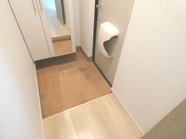 グランライトA 玄関