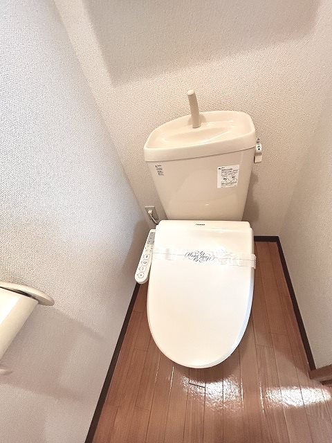 サープラスマロニエ トイレ
