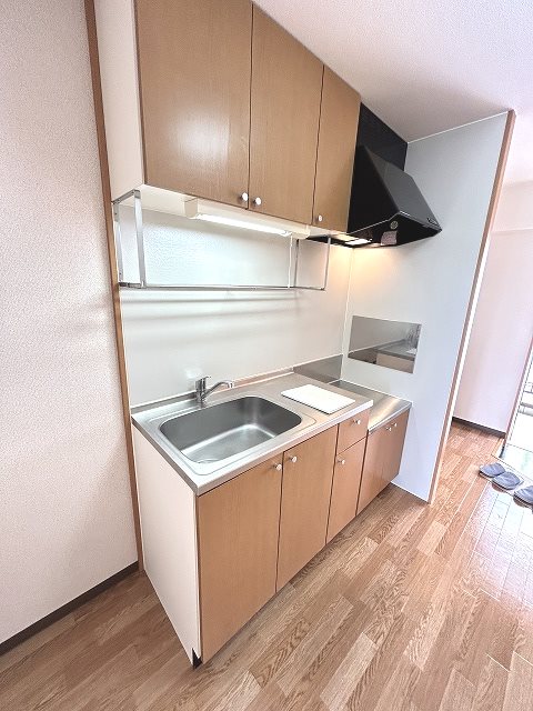 サープラスマロニエ キッチン