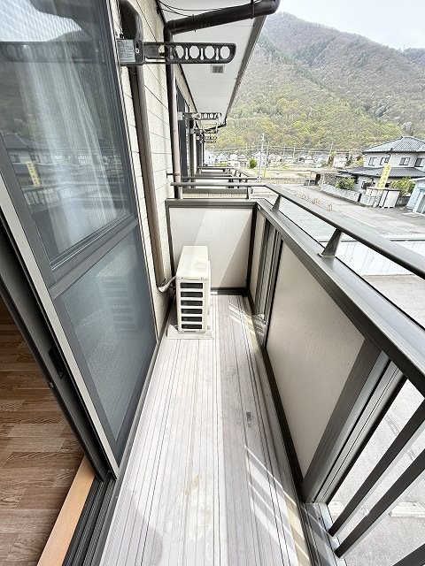 サープラスマロニエ ベランダ