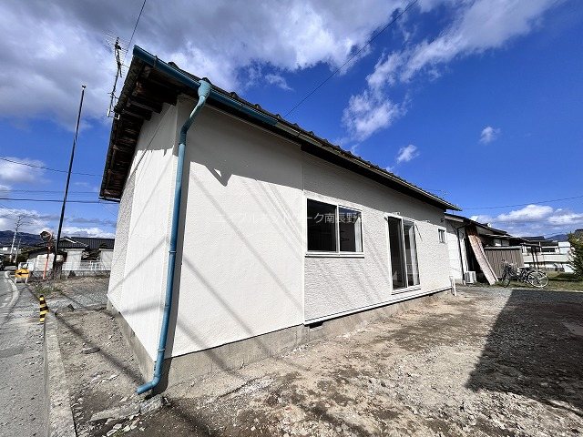 新井貸家 C 外観