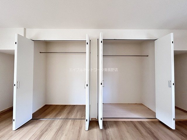 新井貸家　C 収納