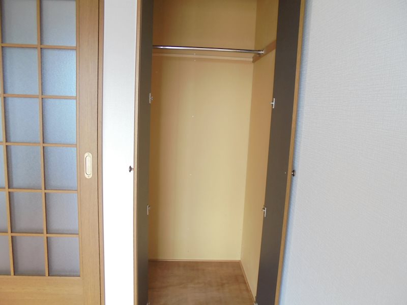エーデルハイツ 収納