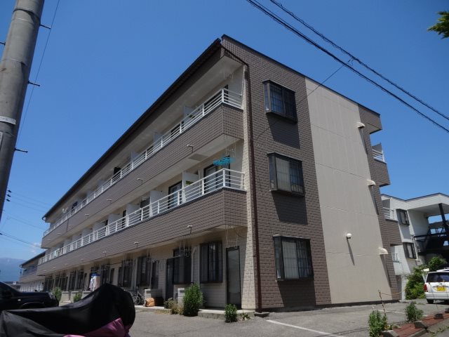 アップルズＨ 外観