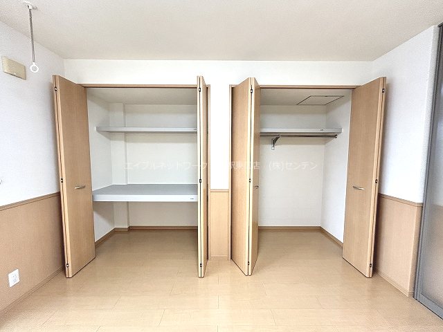 ディッツオ・東口 収納