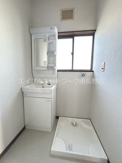 小林貸住宅（青木島）1 洗面所
