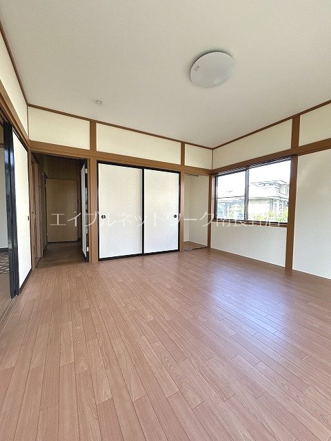 小林貸住宅（青木島）1 リビング