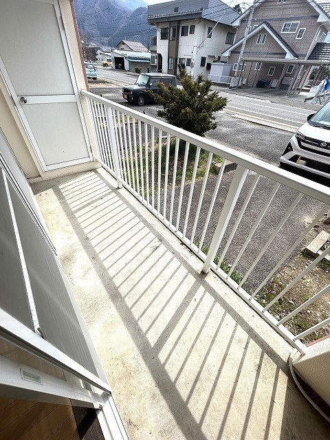 IDEAL APARTMENT　501 ベランダ