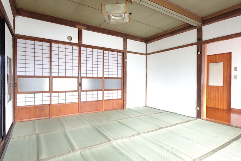 サンビューレ塩川貸家 その他