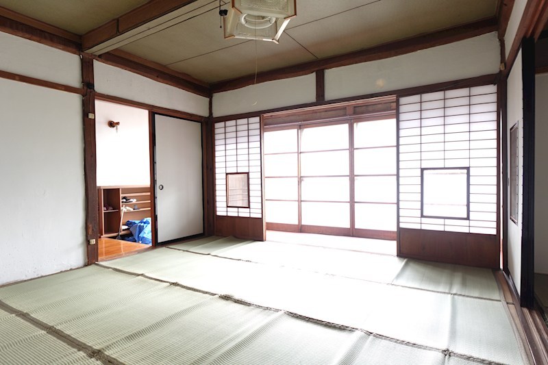 サンビューレ塩川貸家 その他