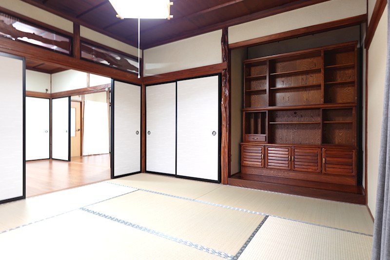 中央北貸家 その他