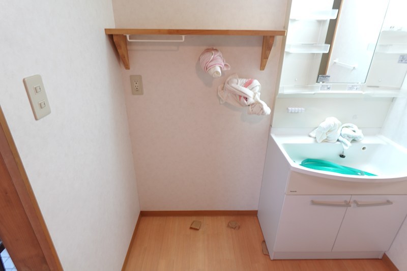 中央北貸家 その他