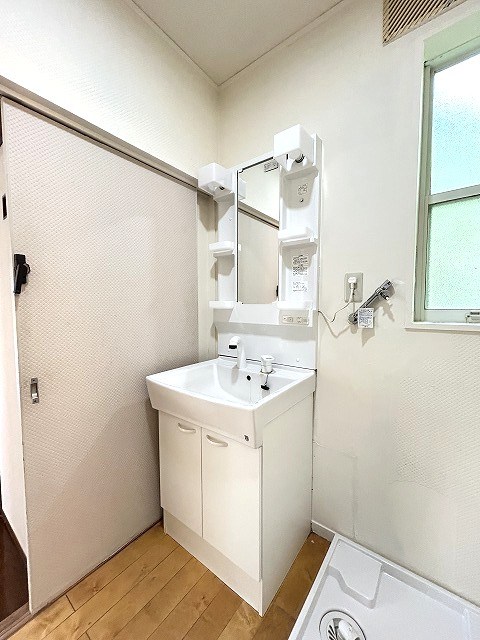 グランドシティ坂田 洗面所