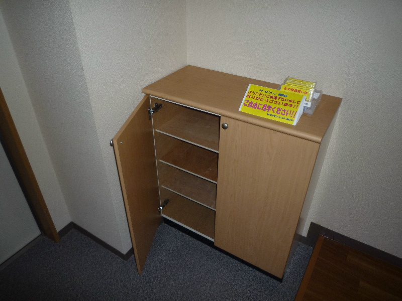 サープラス白砂 玄関