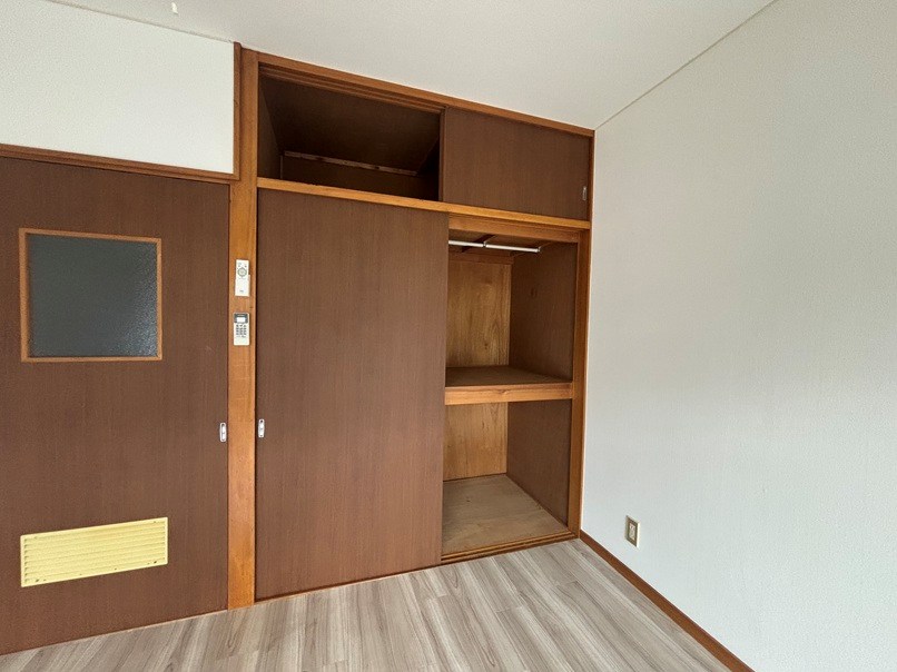 赤坂ハイツ 収納