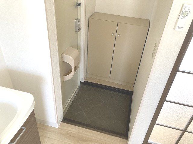 ドリームハイツB棟 玄関