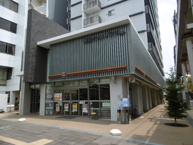 アメニティ18 コンビニ
