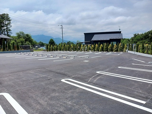 ドリームコート御代田Ｂ 駐車場