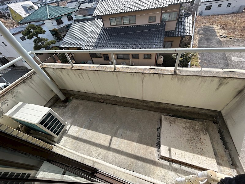 ハイブリッジ城東 ベランダ