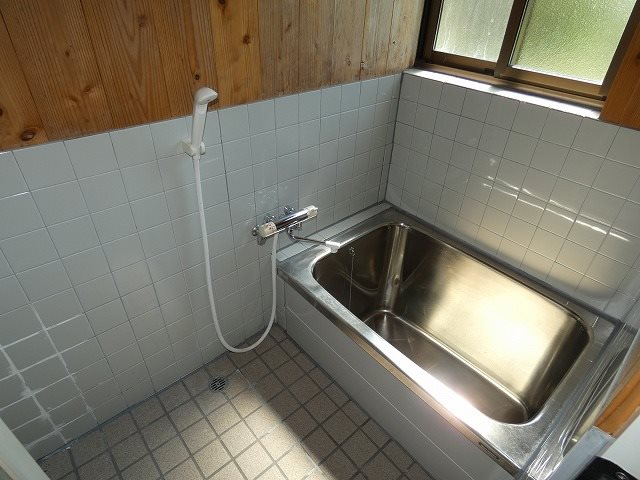 ハイツ藤（上荒井） 風呂画像