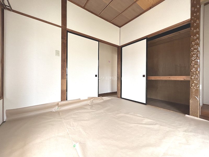 井原貸家5号 ベッドルーム