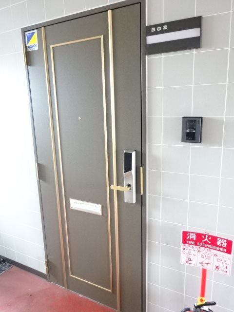 アスパシオ 玄関