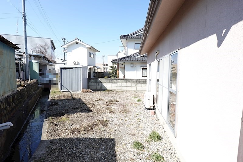 倉島貸家B ベランダ