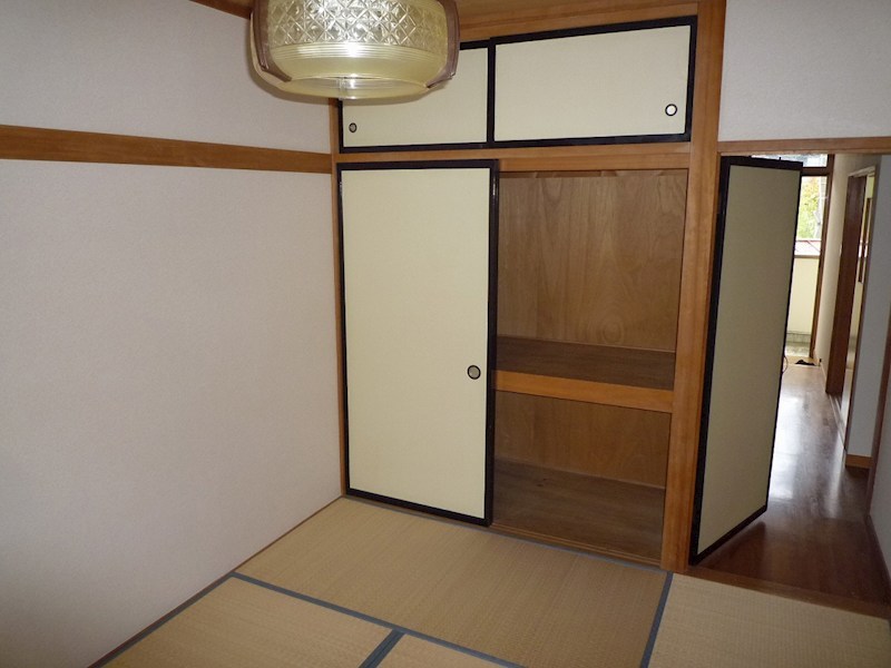 サニーハイツ 収納